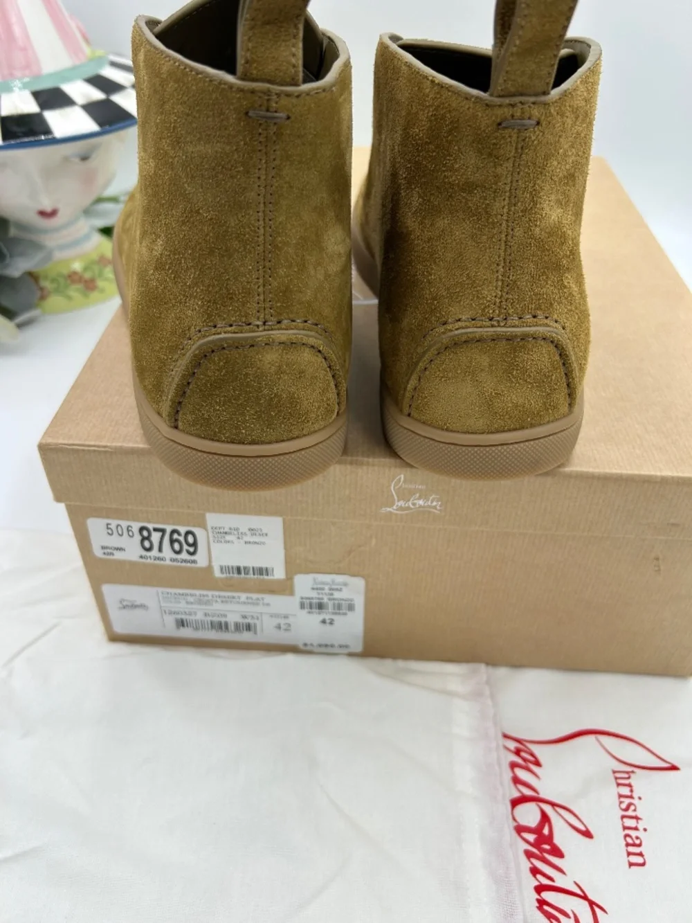 Men’s Christian Louboutin Chambeliss Desert Suede Boots. Size 43/10 US.